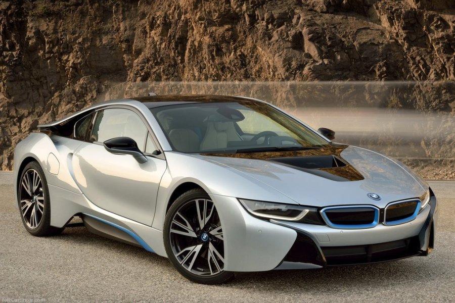 Best Fuel-Efficient Luxury Cars