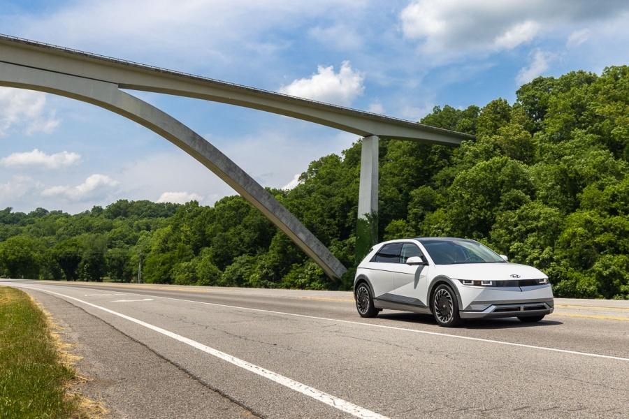 10 Best Features of The 2022 Hyundai Ioniq 5