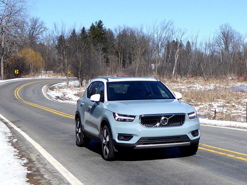 10 Best Subcompact SUVs for the Money