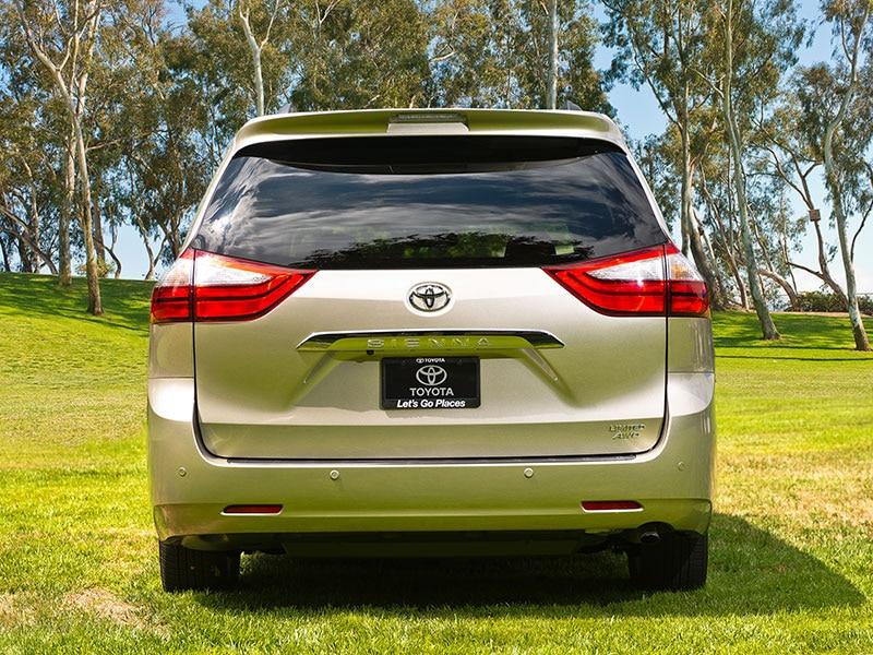 Best Minivans With A Power Liftgate